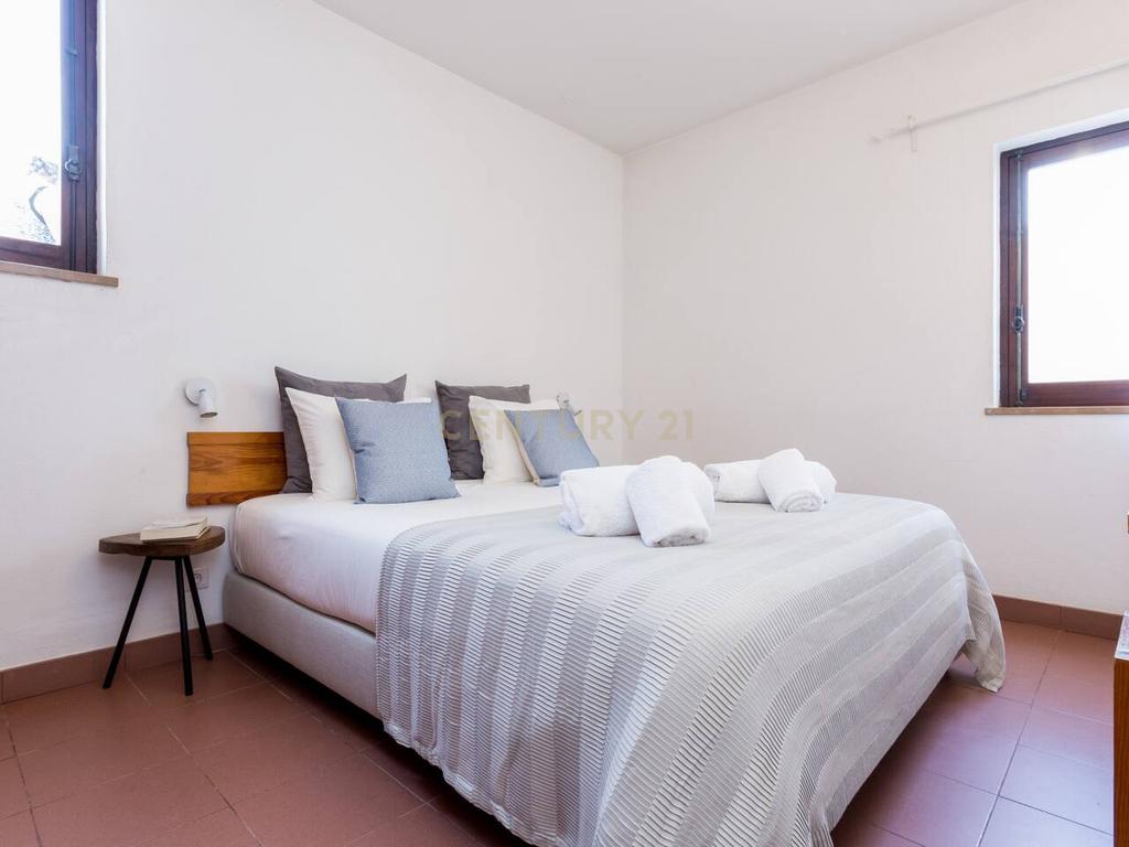 Apartamento T2 na Luz, Lagos com Vista Mar e Jardim - Image 7
