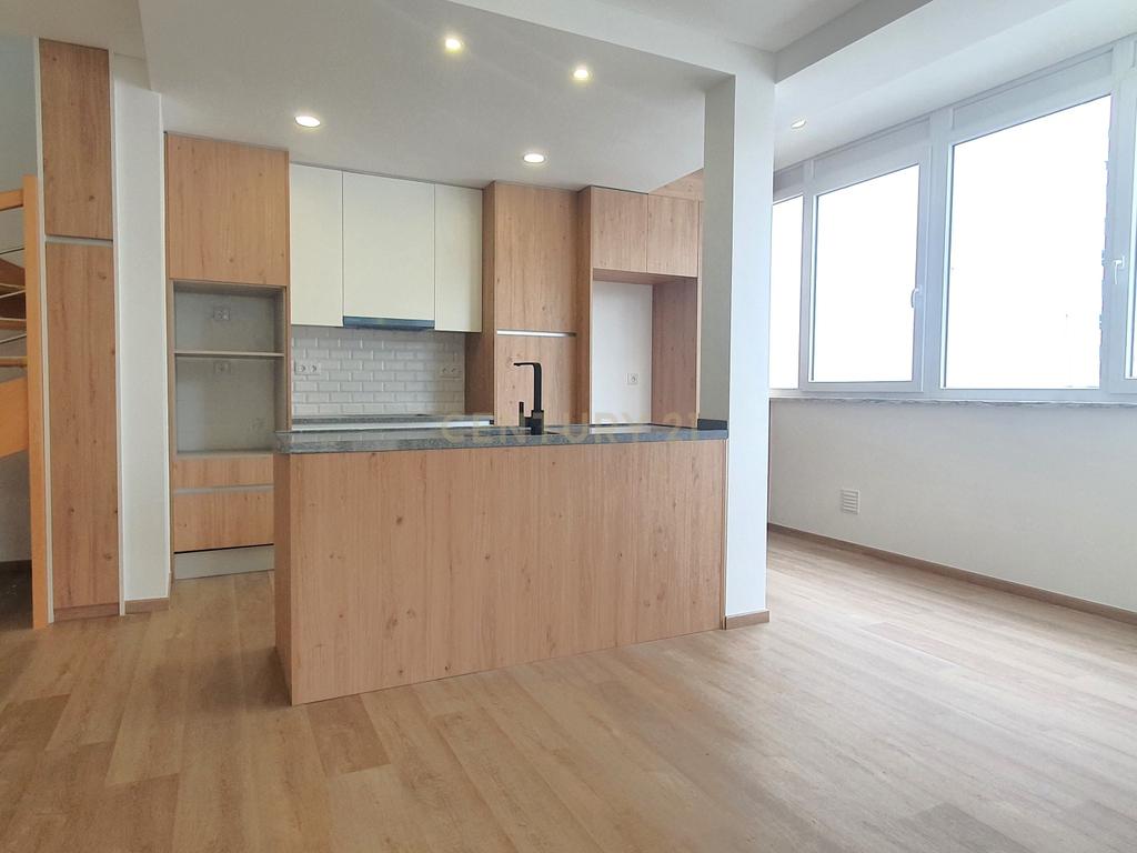 Apartamento T3+2 no Centro da Cidade - Image 1