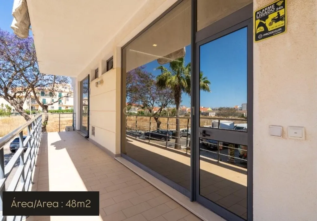 # VENDIDO # Espaço comercial | Área 48m2 | Centro de Albufeira - Image 9