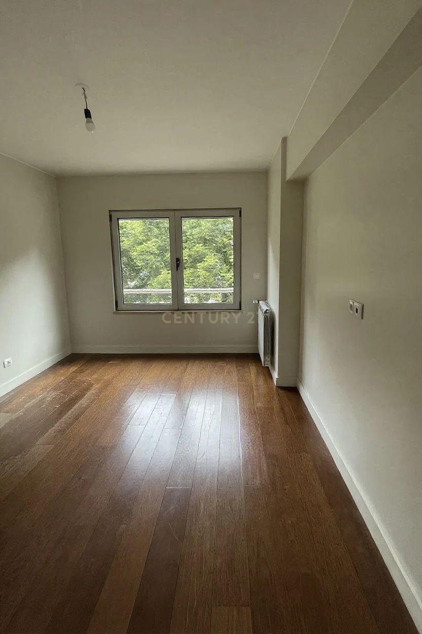 Fotografia 4 de Apartamento T1 Renovado para Arrendar na Estefânia, Lisboa