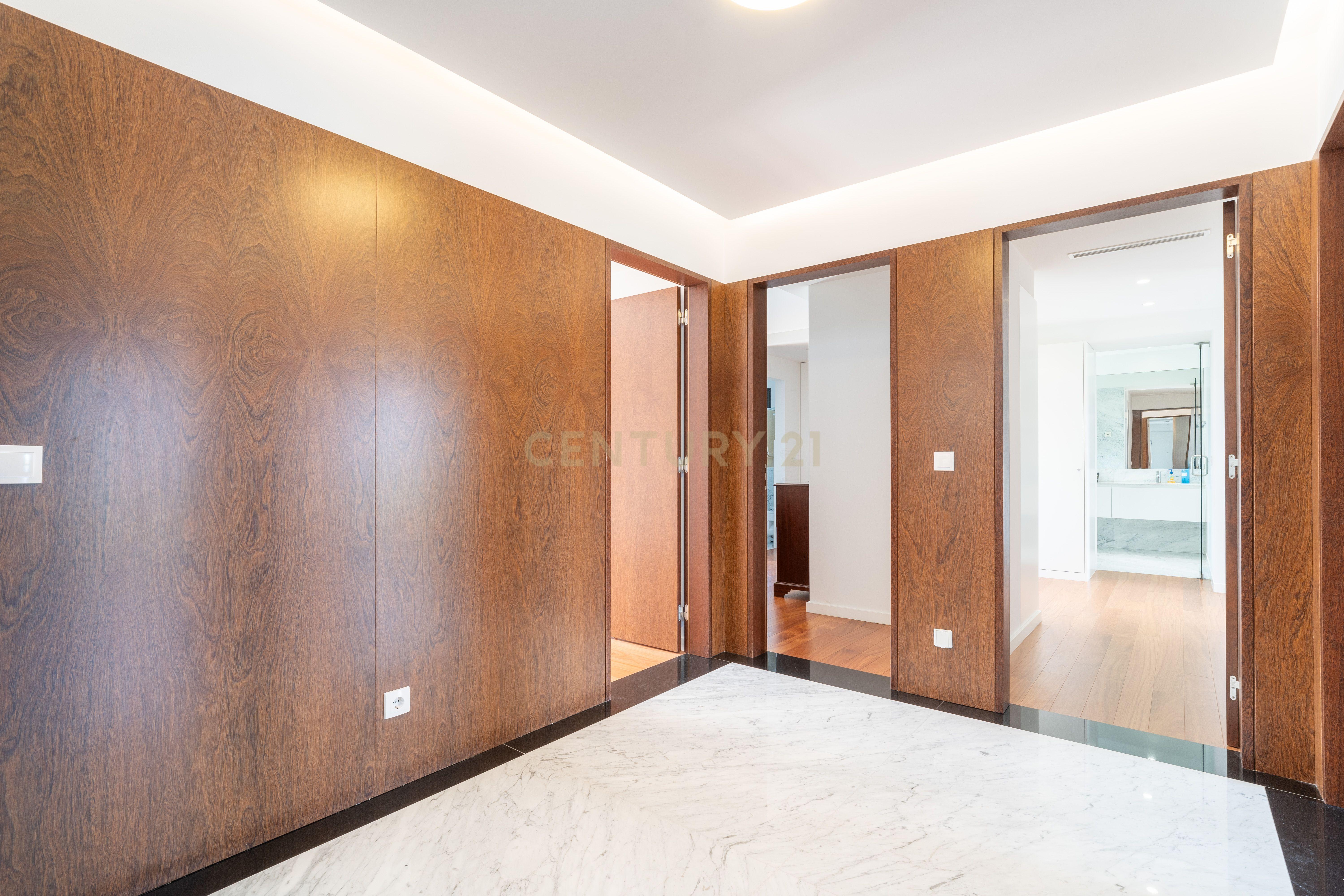 Requintada Penthouse T6 em Celas - Coimbra - Image 12