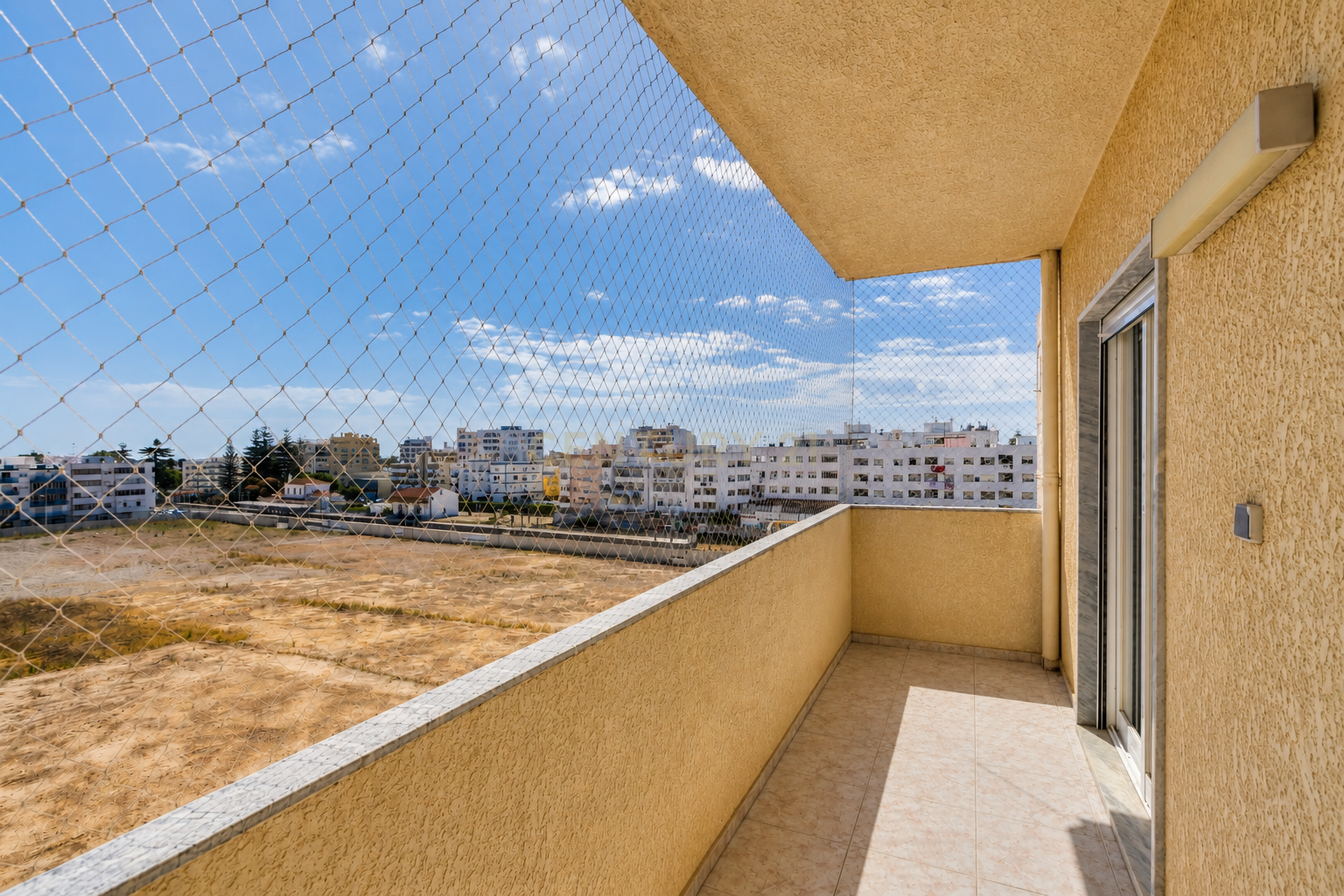 Fotografia 4 de T3 com 155 m² no centro de Olhão | 330.000 €
