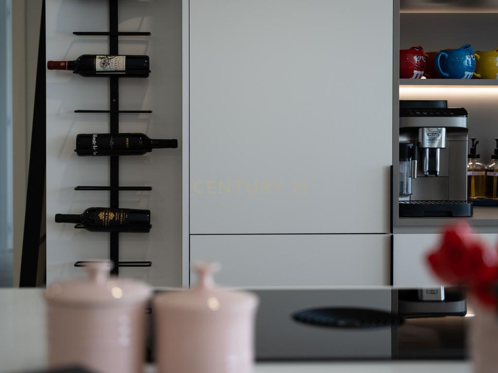 Luxuoso Apartamento Novo com Vista Parque em Lousada - Image 12