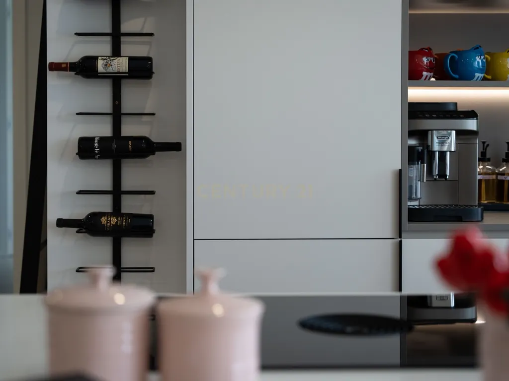 Luxuoso Apartamento Novo com Vista Parque em Lousada - Image 12