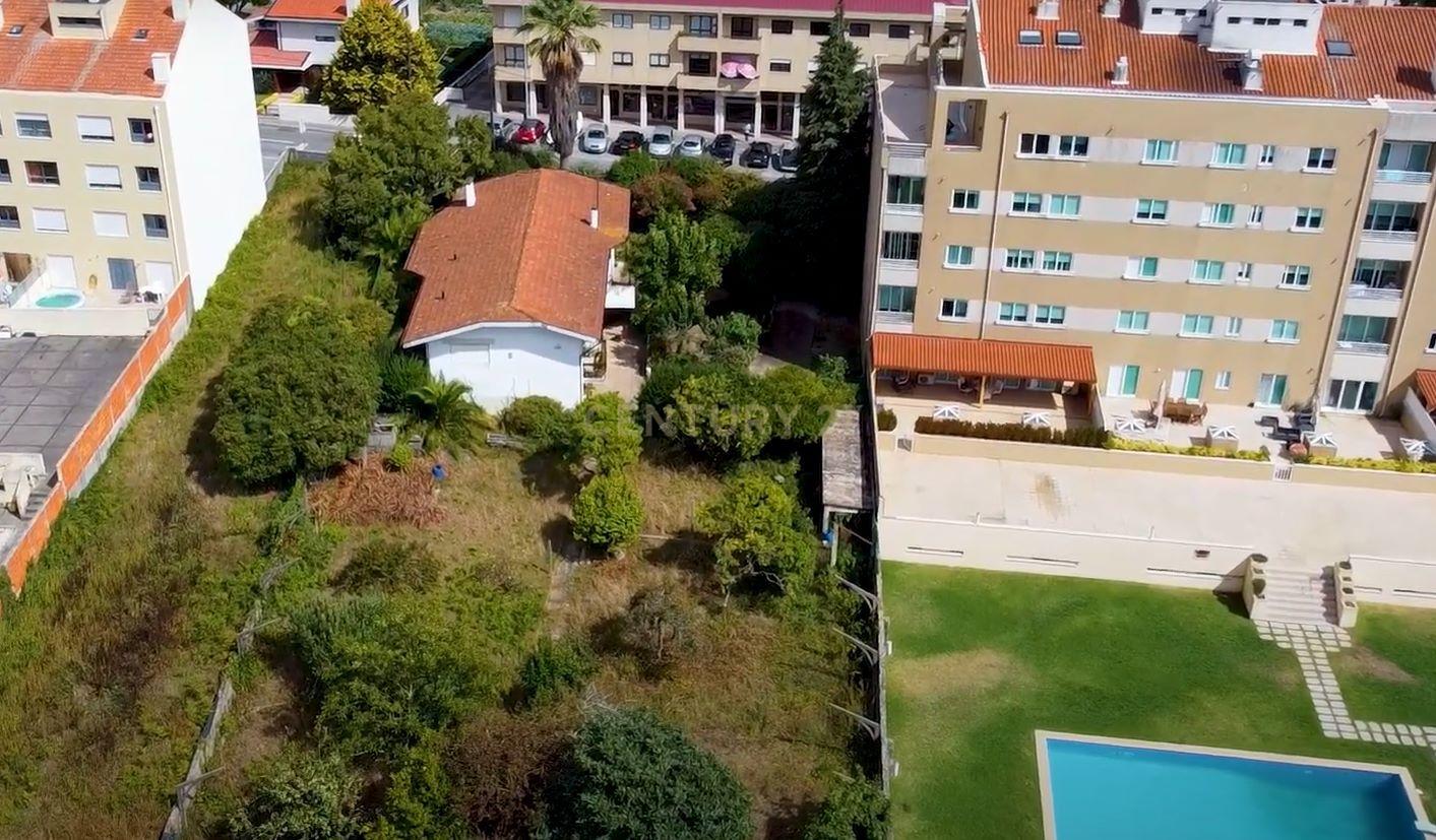 Terreno de 2549 m2 para construção em altura em Leça do Balio - Image 8