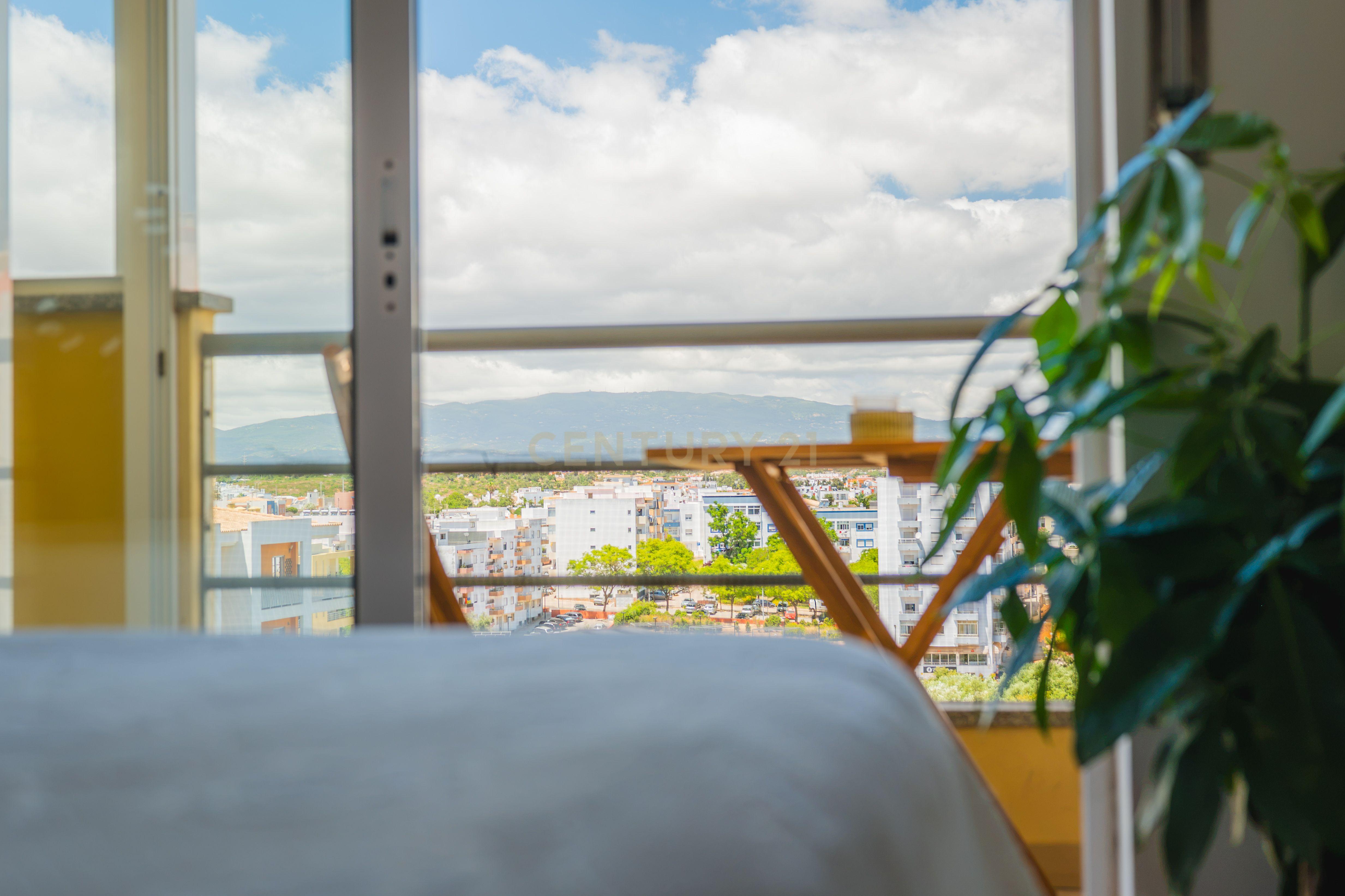 Fotografia 10 de Apartamento T2 em Portimão, Faro - Oportunidade Única!
