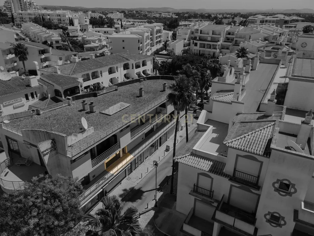 # VENDIDO # Espaço comercial | Área 48m2 | Centro de Albufeira - Image 12