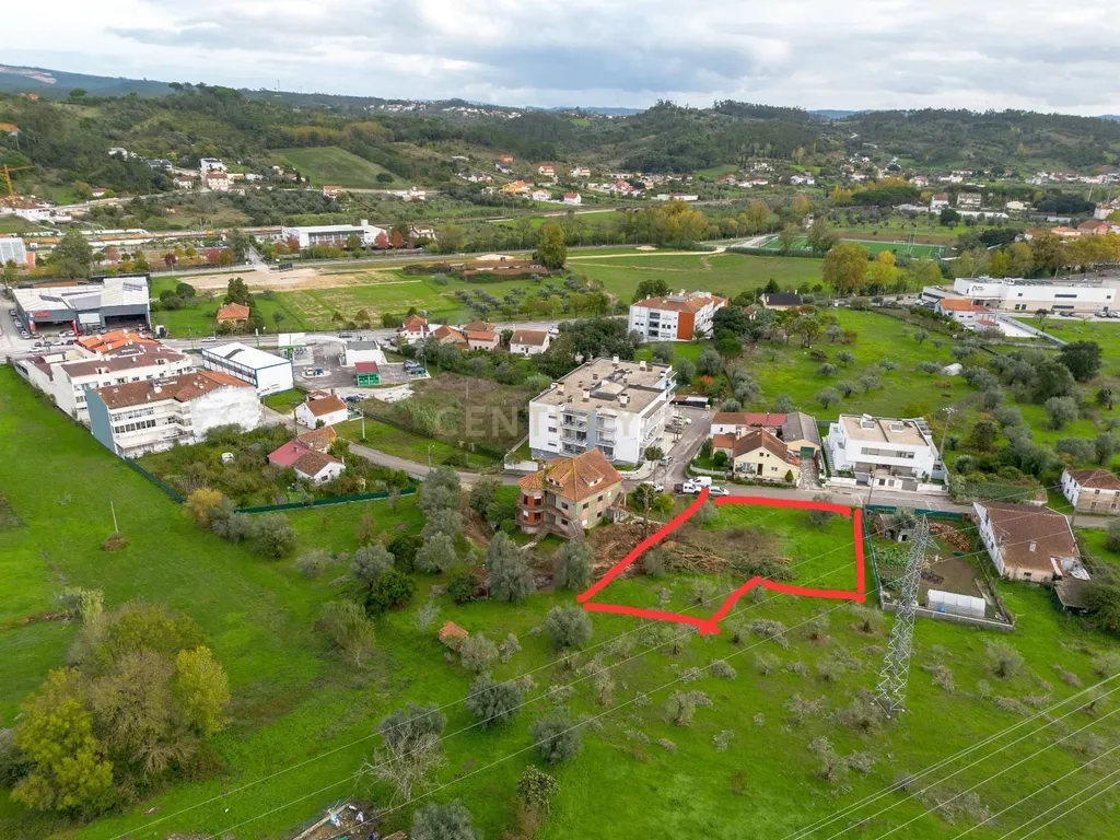 Lote para Construção || Viabilidade para 12 Frações || Pombal - Image 1