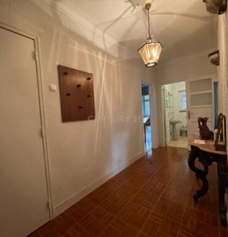 Apartamento T3 em Mina D'Água, Amadora - Image 3