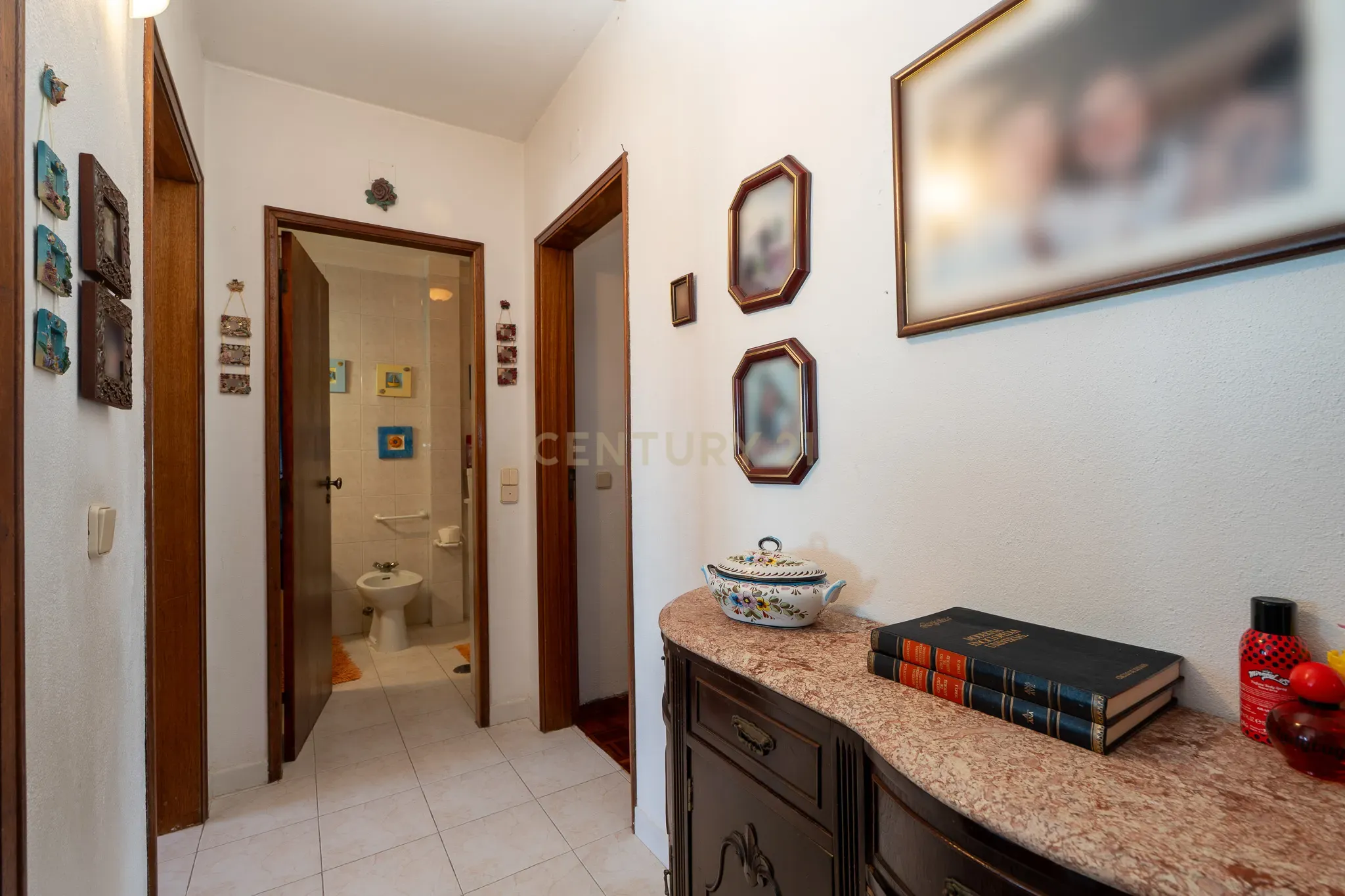 **Fantástico apartamento T4 com arrecadação*** - Image 11
