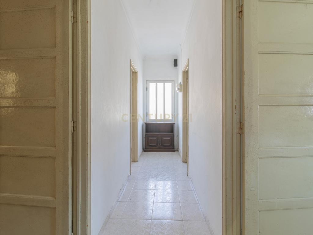 Moradia T3 Térrea com Espaço Exterior – Centro da Vila de Vieira de Leiria - Image 8