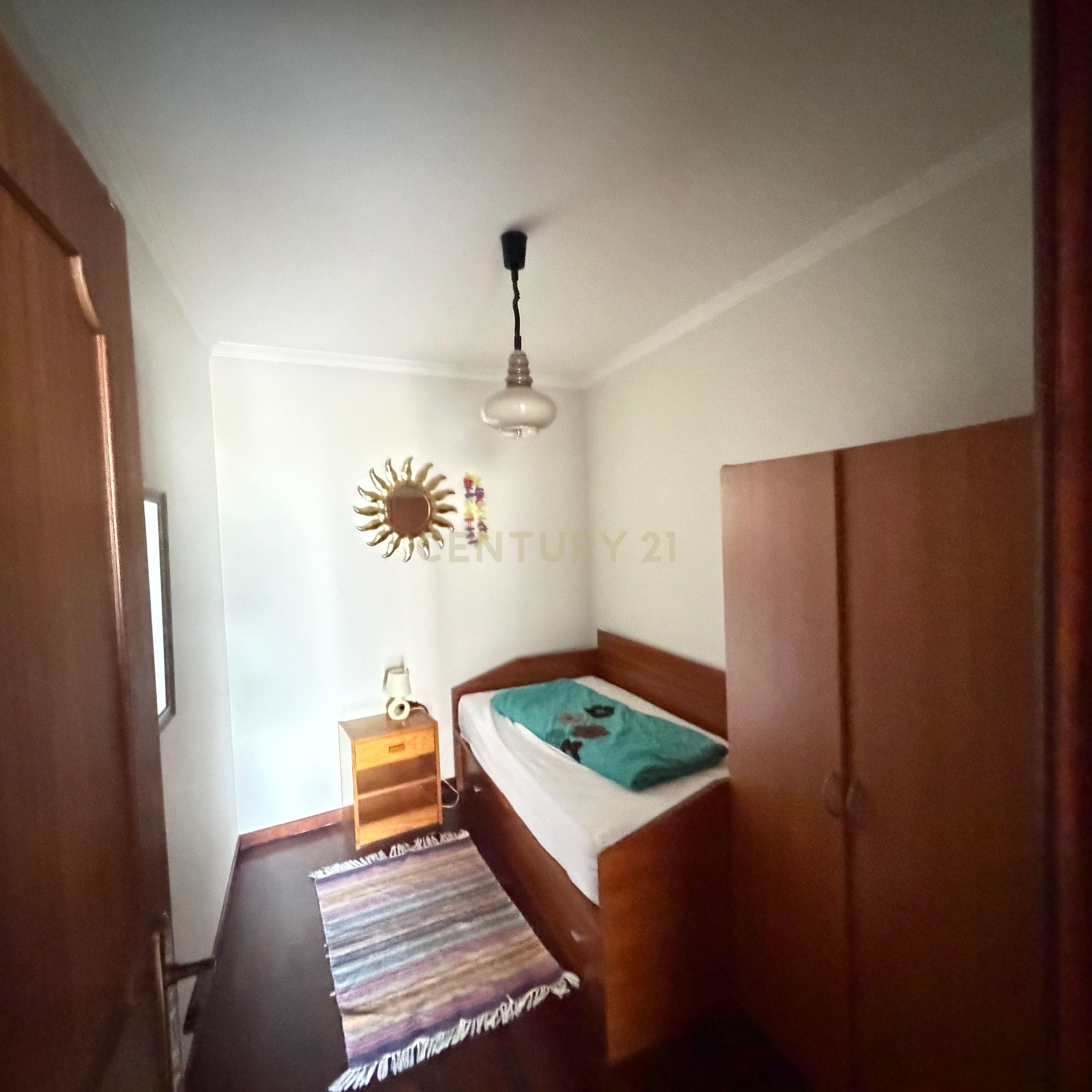Fotografia 9 de Apartamento T1 + 1 em São Martinho, Funchal - Ilha da Madeira