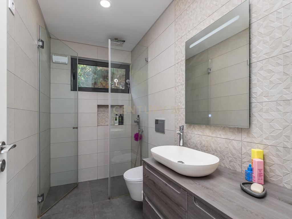 Casa Nova em Sesimbra (Castelo) com Piscina e Luxo - Image 32
