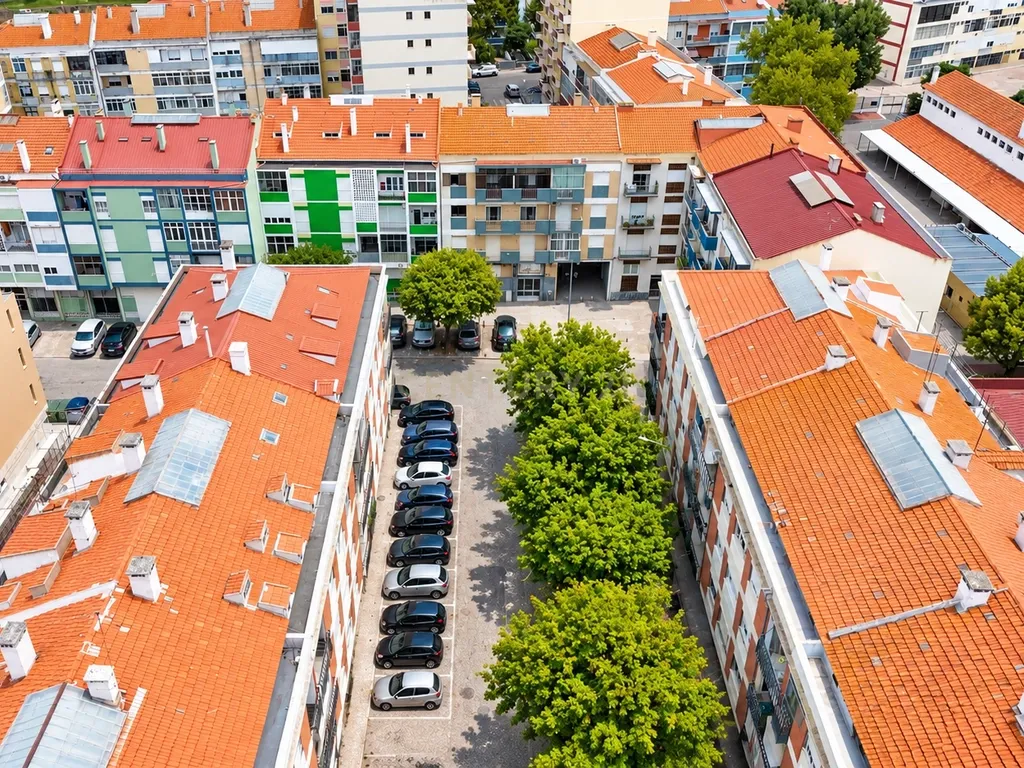 T3 no Bairro do Montalvão – Conforto, centralidade e qualidade de vida em Setúbal - Image 32