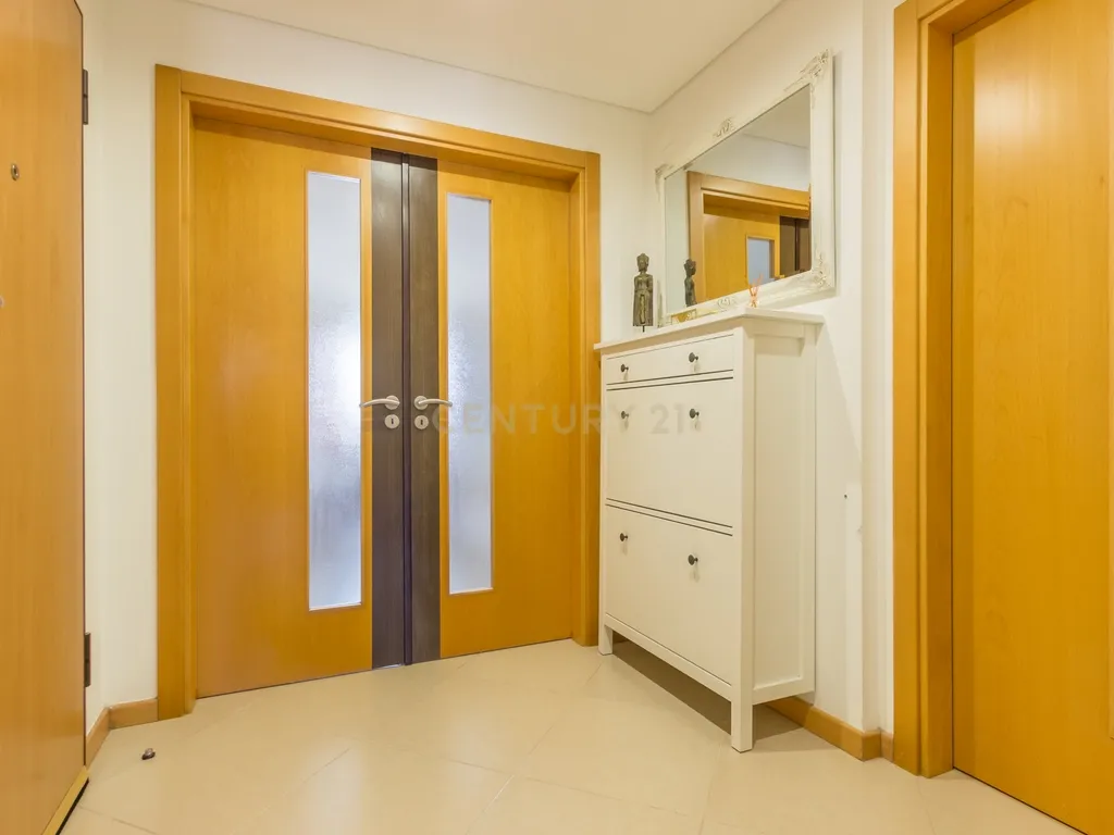 Apartamento T3 | Palhais – Barreiro | R/C – 145m2 - Image 13