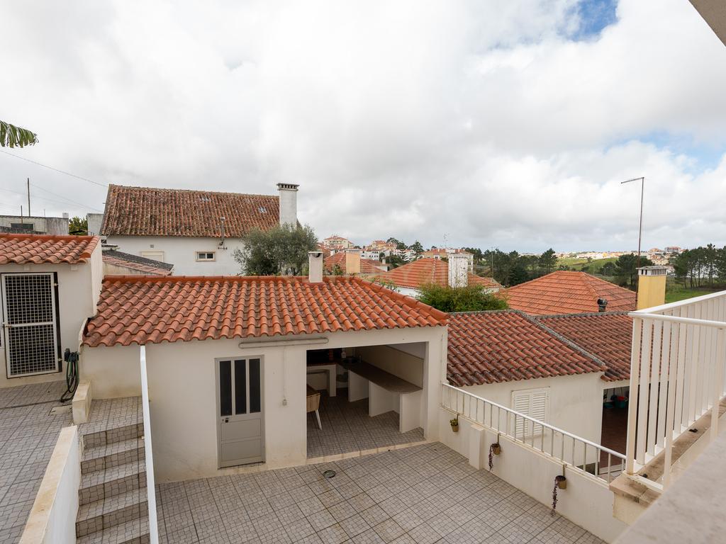 **ESPECTACULAR MORADIA T3 NO CENTRO DE MAFRA** - Image 12