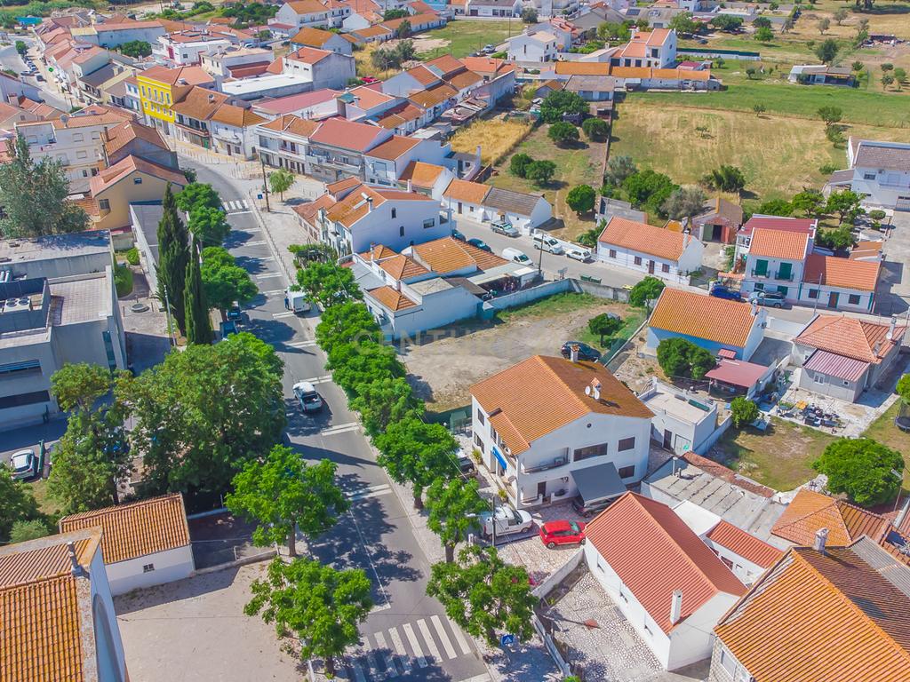 Terrenos Urbanos em Águas de Moura – Excelente Oportunidade para Habitação ou Investimento - Image 12