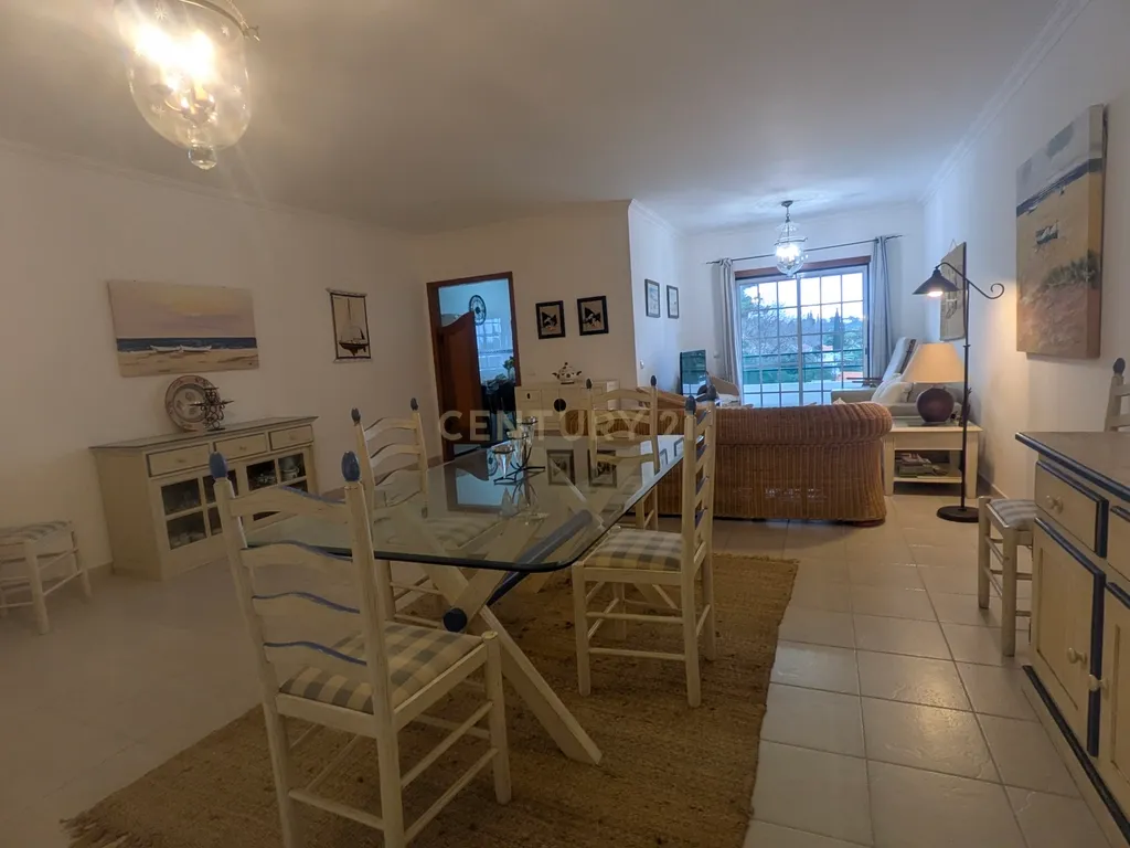 Venda de propriedade com usufruto temporário por 5 anos - T2 em Albufeira/Vila Moura - a poucos metros da praia da Falésia - Image 13