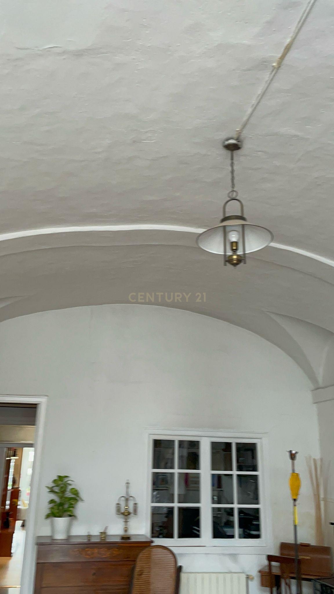- Image 13
