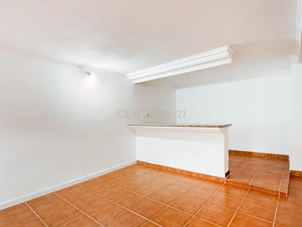 Moradia T3 com Terraço a 100m da Praia de Monte Gordo - Image 37