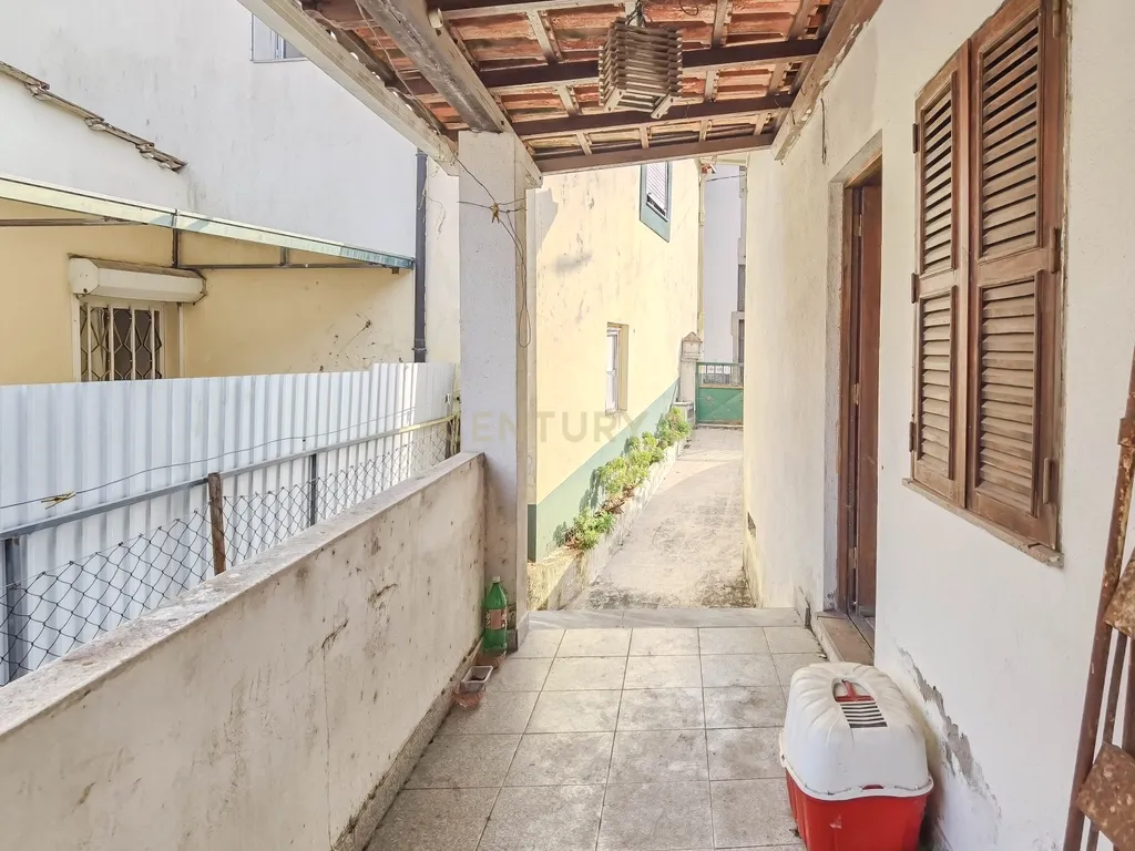 Moradia T2, térrea - Oliveira de Douro, Vila Nova de Gaia - Image 18
