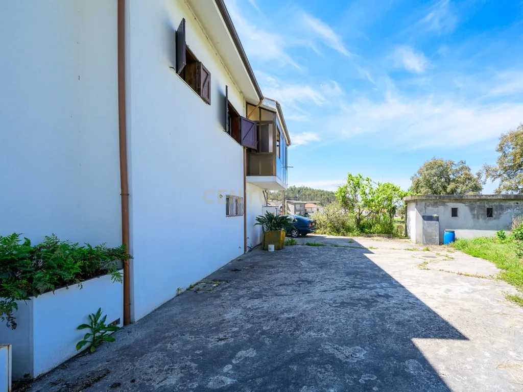 Descubra Esta Moradia T3 em Penafiel com Cave, Jardim e Acessos Excelentes - Image 7
