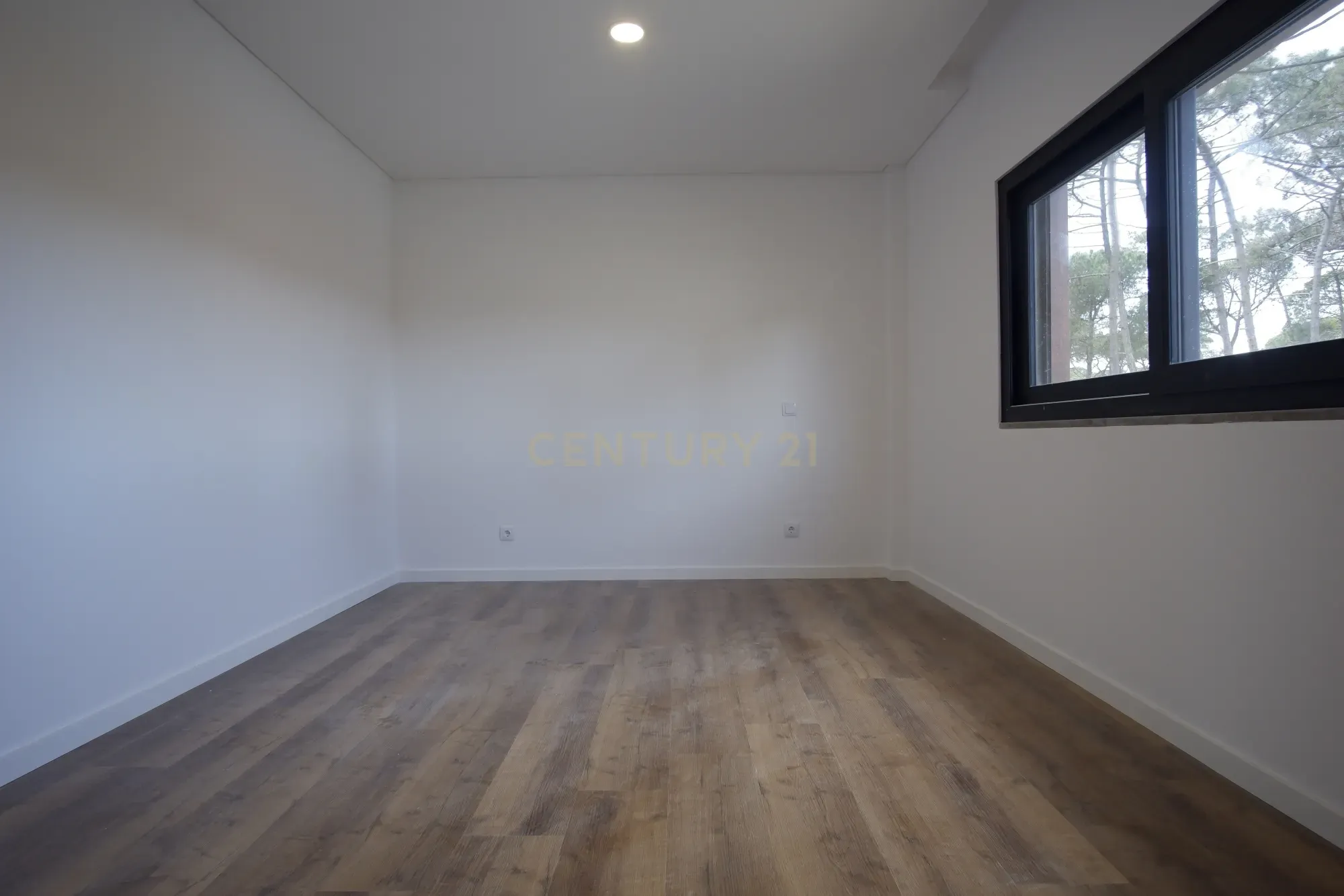 🌿 Moradia de Sonho Pronta a habitar na Avenida do Mar T5 com piscina – Aroeira - Image 28