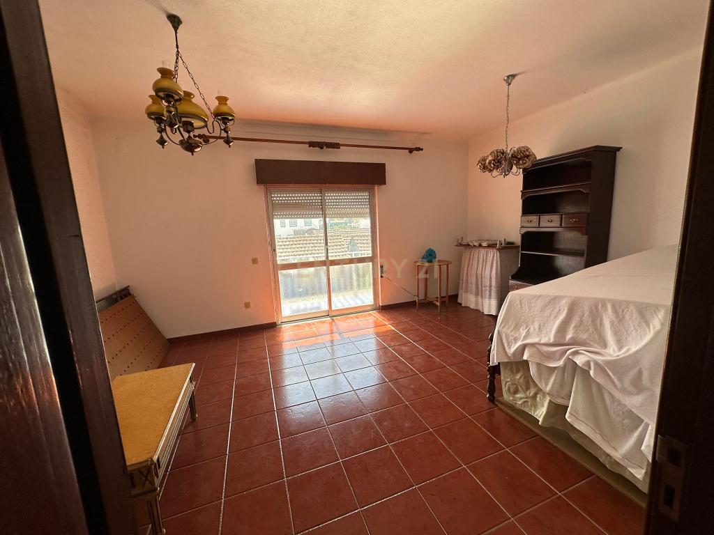 Casa T2  em Santarém - Oportunidade Única! - Image 6