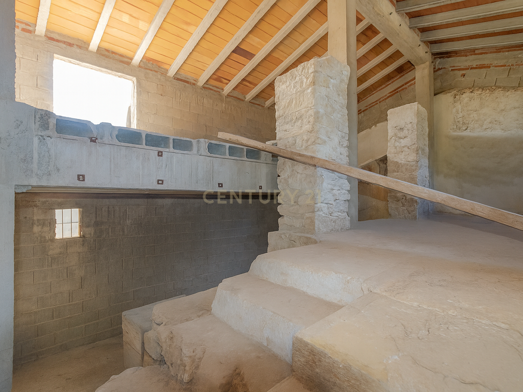 Casa para Recuperação em Alacant - Oportunidade Única! - Image 8