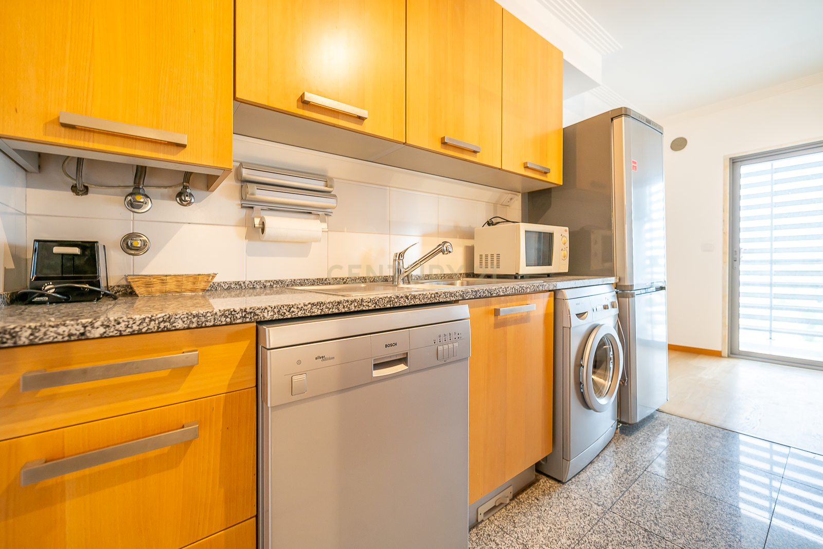 Arrendamento T1 em Alvalade/ Campo Grande 1.700 euros - Image 3