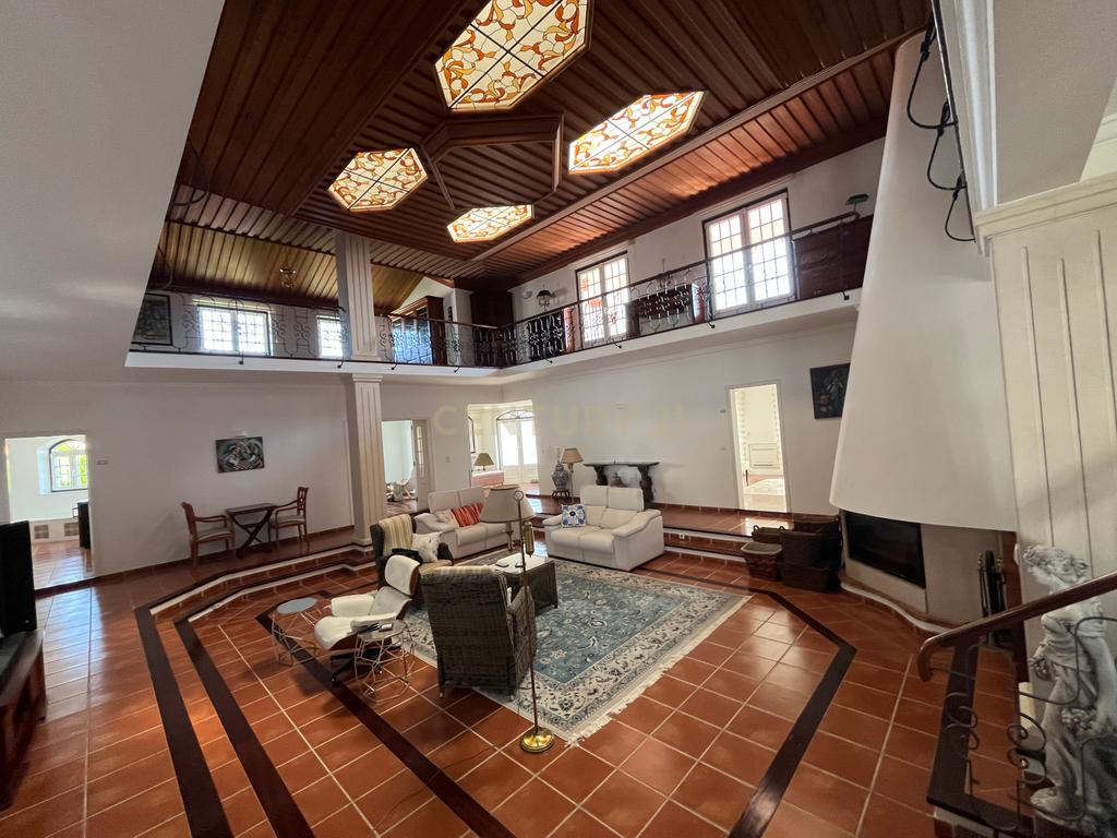 Moradia com 5 quartos em Vale Covo, Bombarral, com jardim, piscina, barbecue, adega e várias zonas de lazer - Image 3