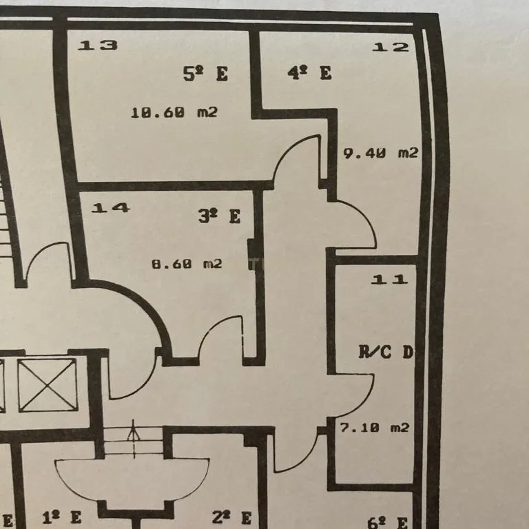Apartamento T4 Duplex no coração de Telheiras - Image 34