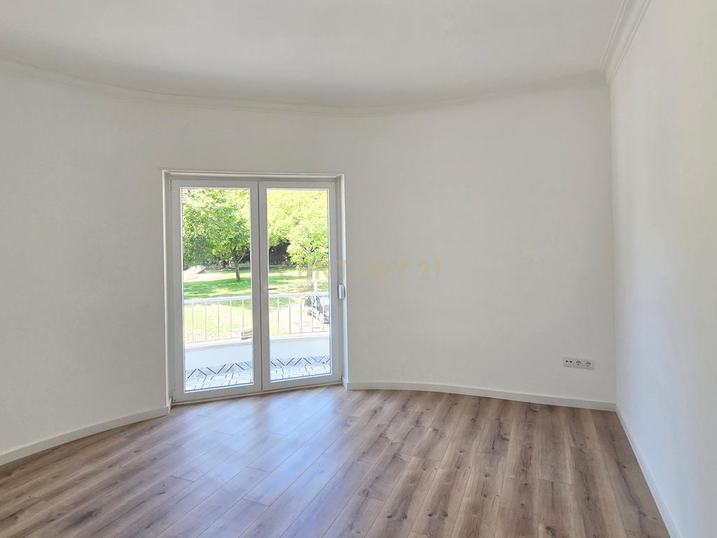 T2 Centro Alverca - Image 6