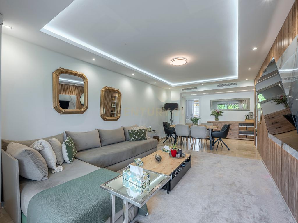 Magnífico Apartamento de 3 Quartos Totalmente Remodelado em Guadalmina Alta - Image 2