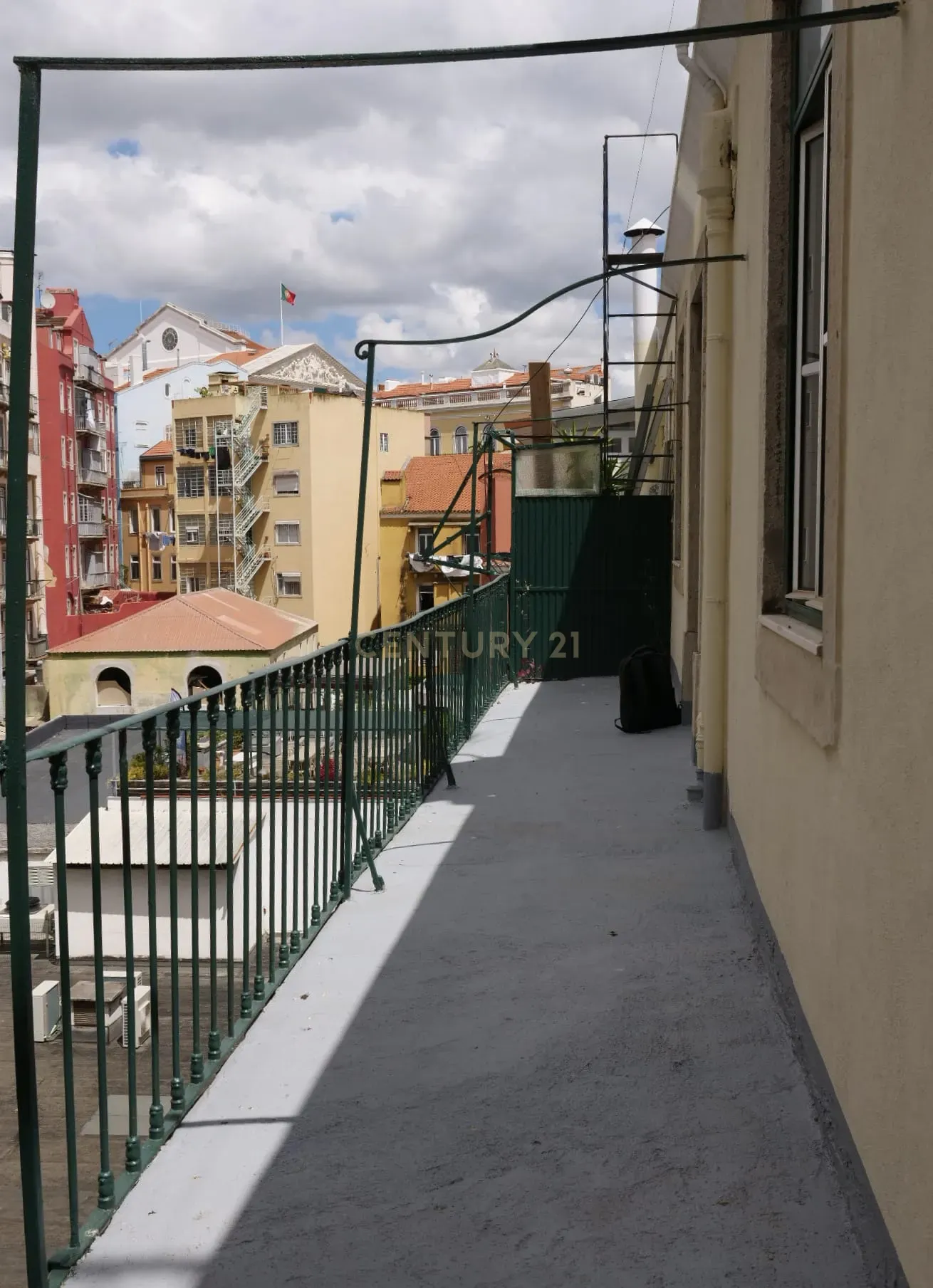 Fotografia 5 de T6 Junto à Assembleia São Bento - Lisboa
