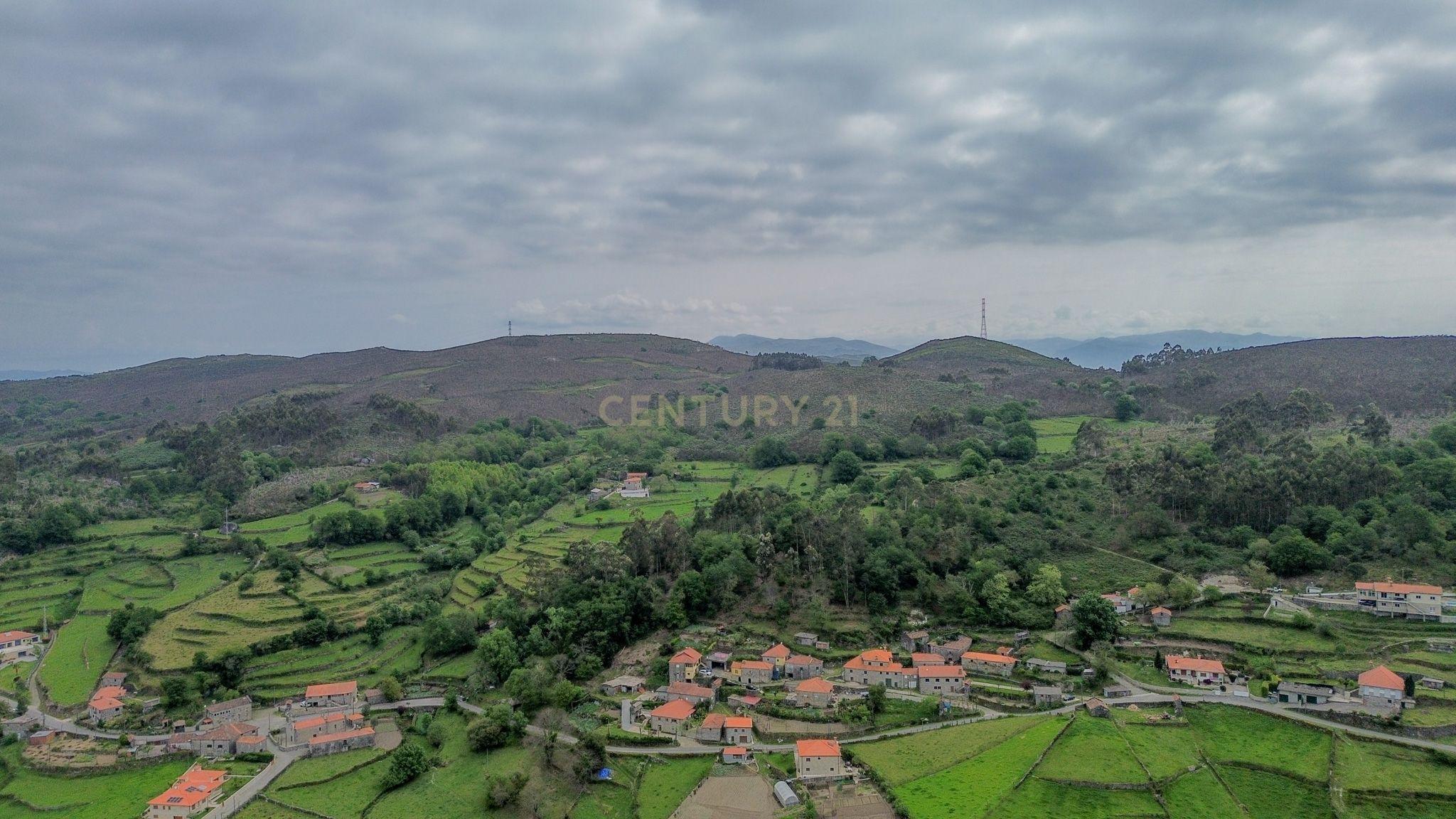 Moradia T4 à venda em Aboim da Nóbrega e Gondomar, Vila Verde — foto 25