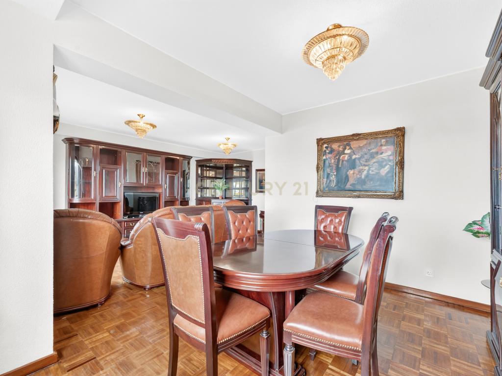 Apartamento T3 para Arrendamento no Funchal - Image 7