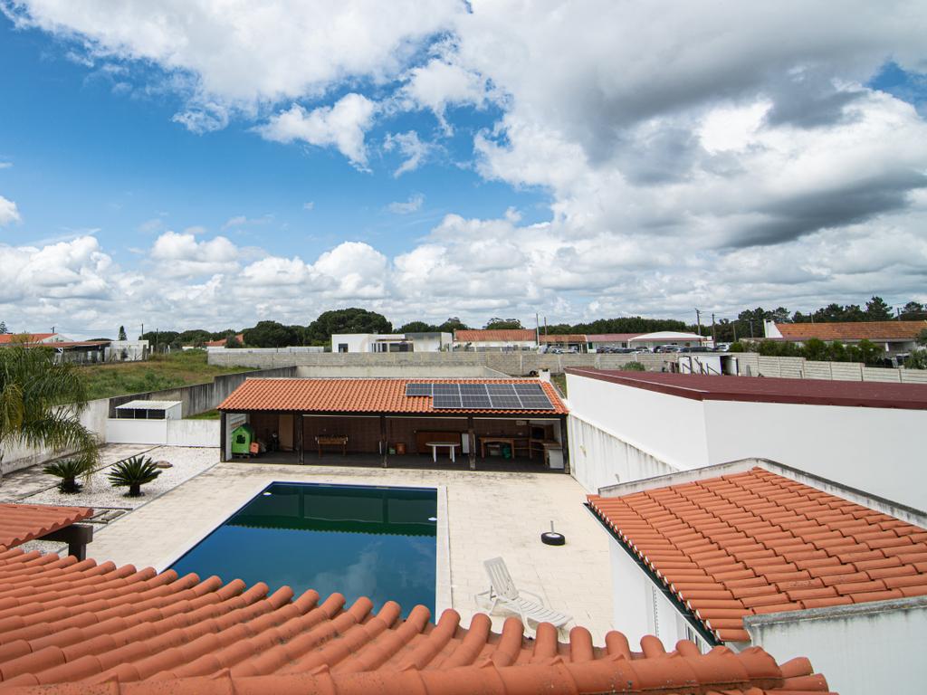 Moradia com Piscina em Vendas Novas - Image 28