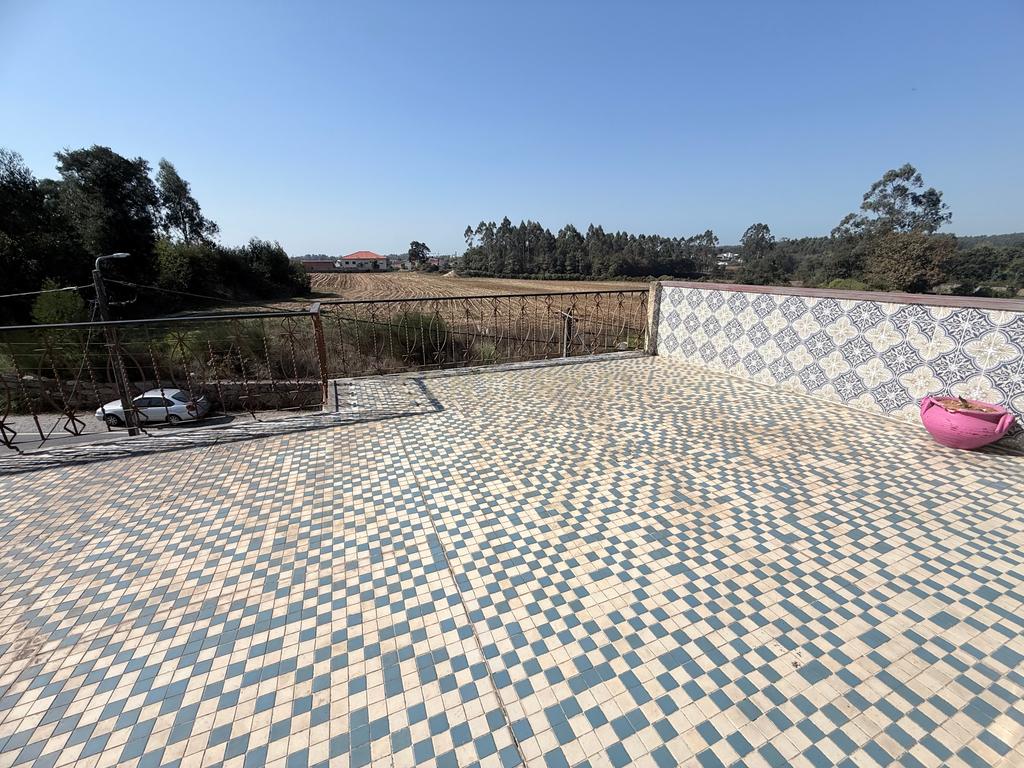 🏡 Moradia de charme junto aos Caminhos de Santiago — Localização privilegiada e elevado potencial de rentabilidade - Image 32