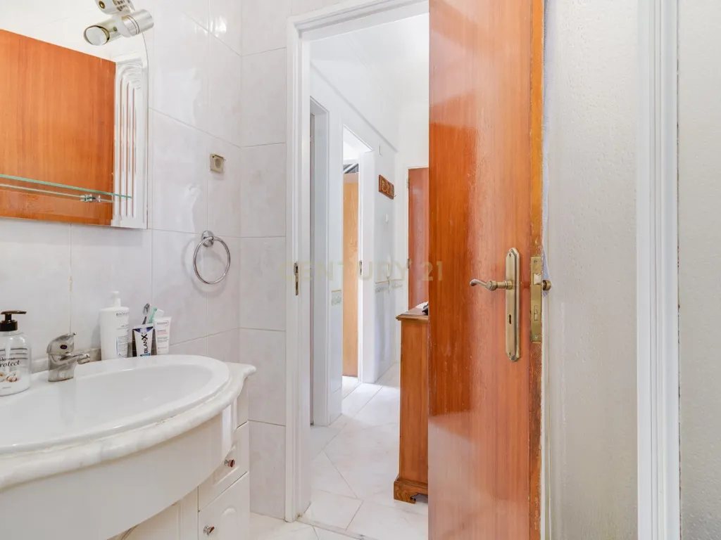 Apartamento T2+1 em Sacavém, Loures - Image 7