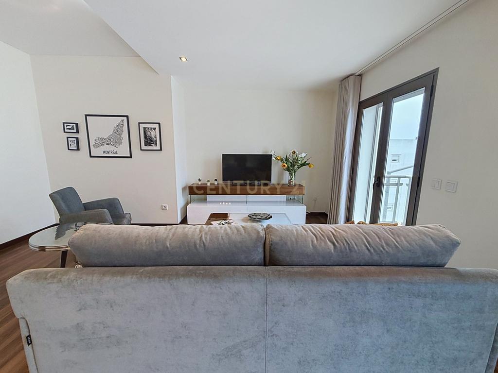 Apartamento T2 em Nazaré, Leiria - Perto da Praia e Comércio - Image 8