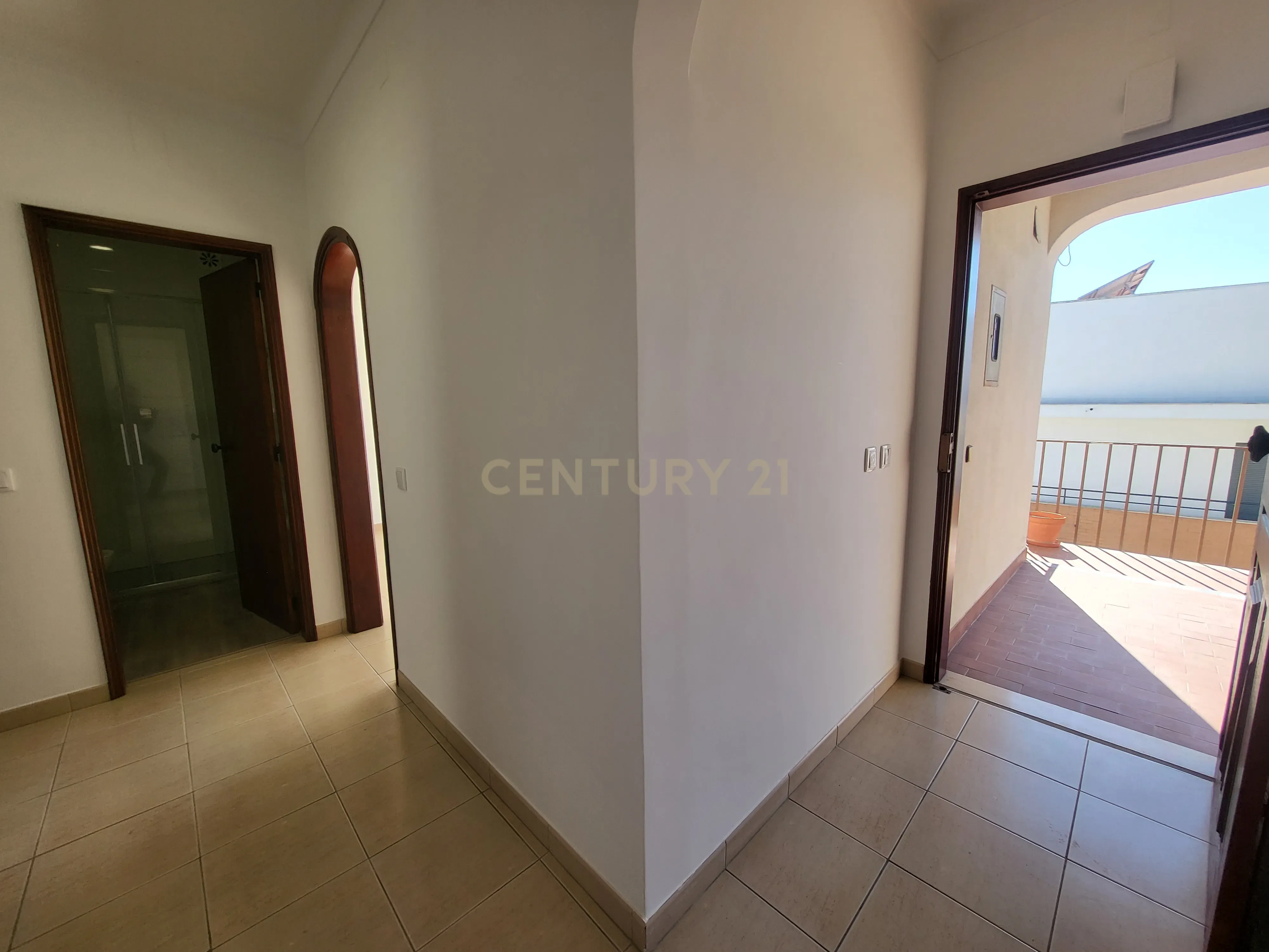 ARRENDAMENTO T1 NOS ALQUEVES – COIMBRA - Image 16