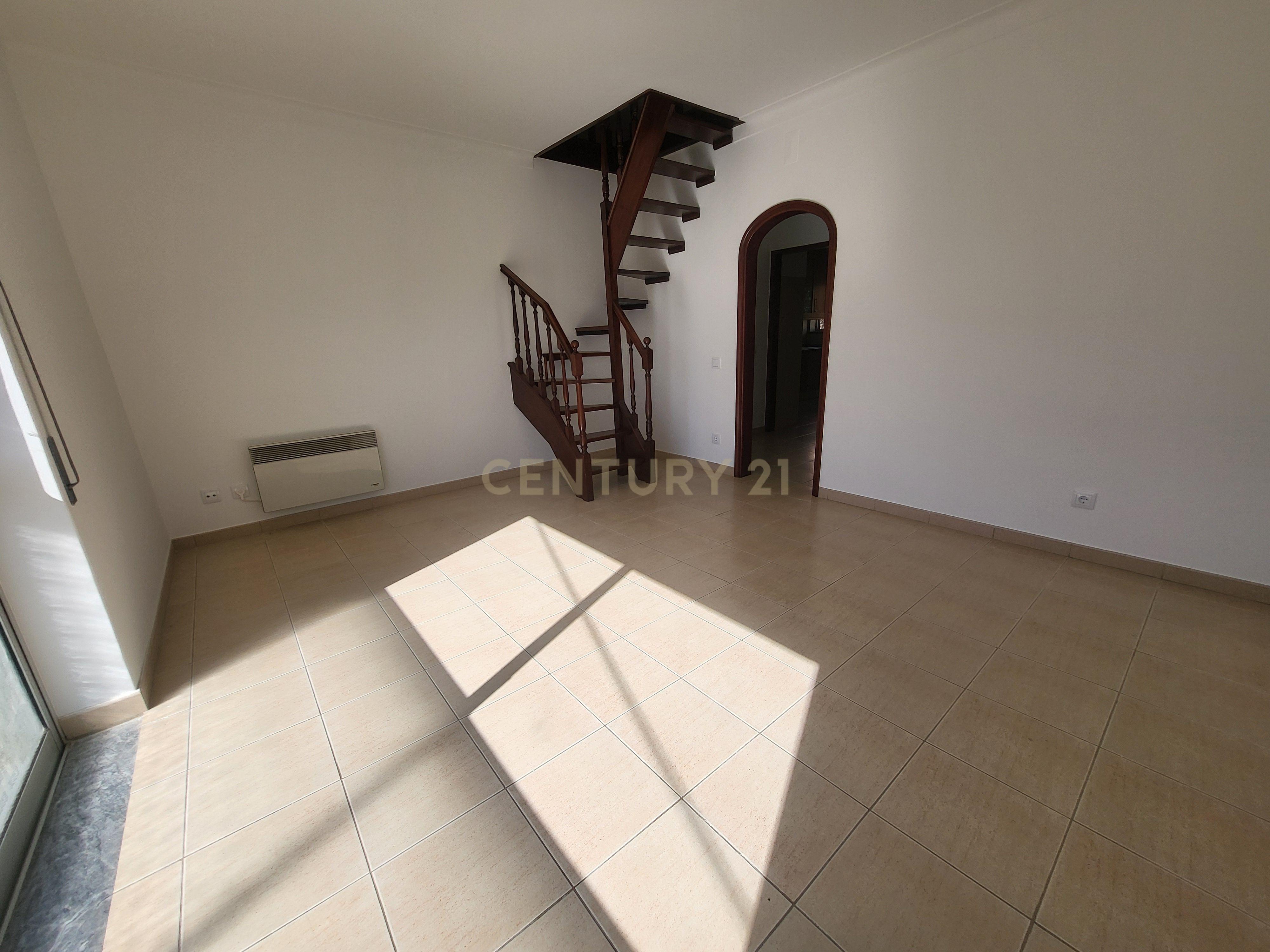ARRENDAMENTO T1 NOS ALQUEVES – COIMBRA - Image 4