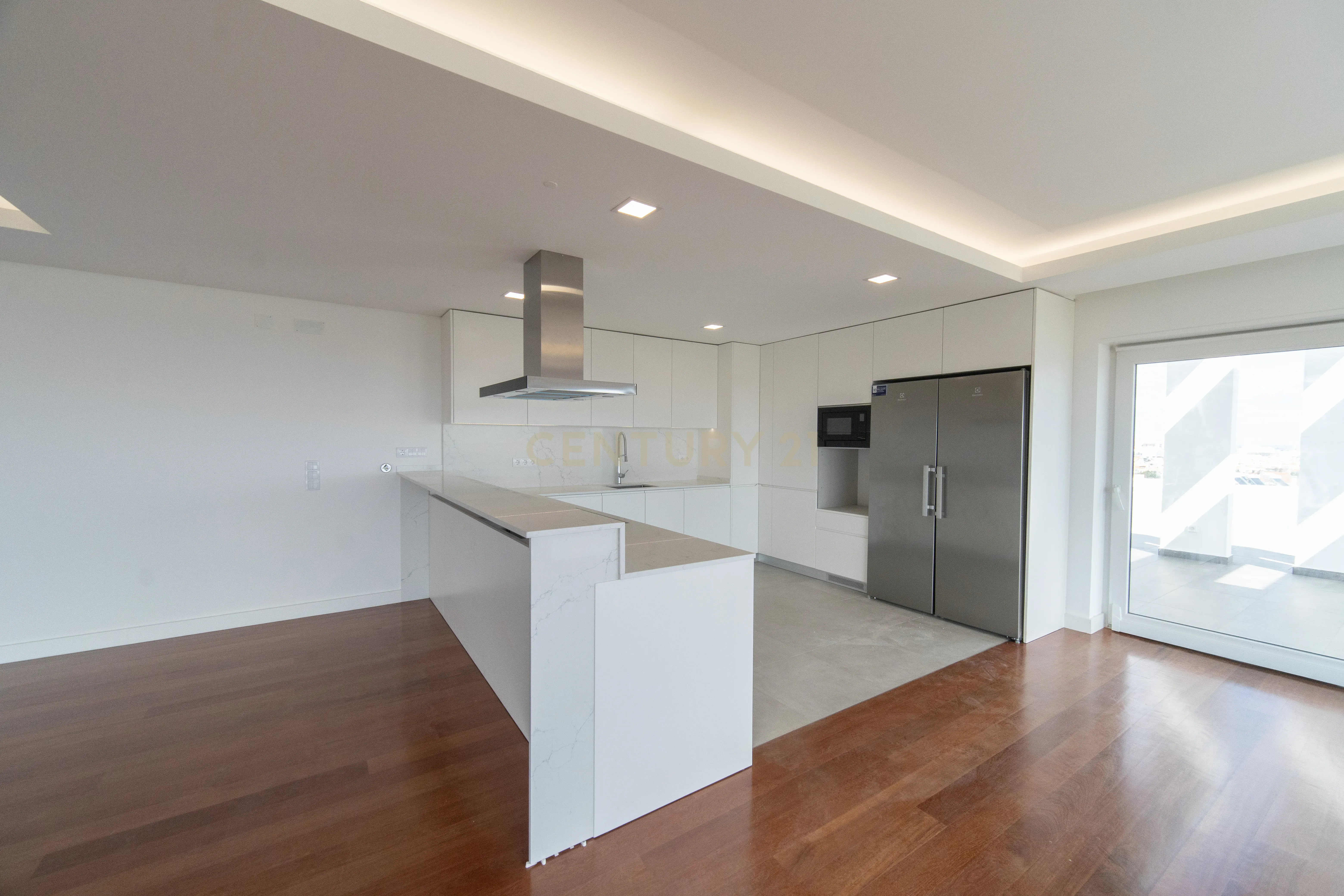 Apartamento T4 à venda em Santa Iria de Azoia, São João da Talha e Bobadela, Loures — foto 6