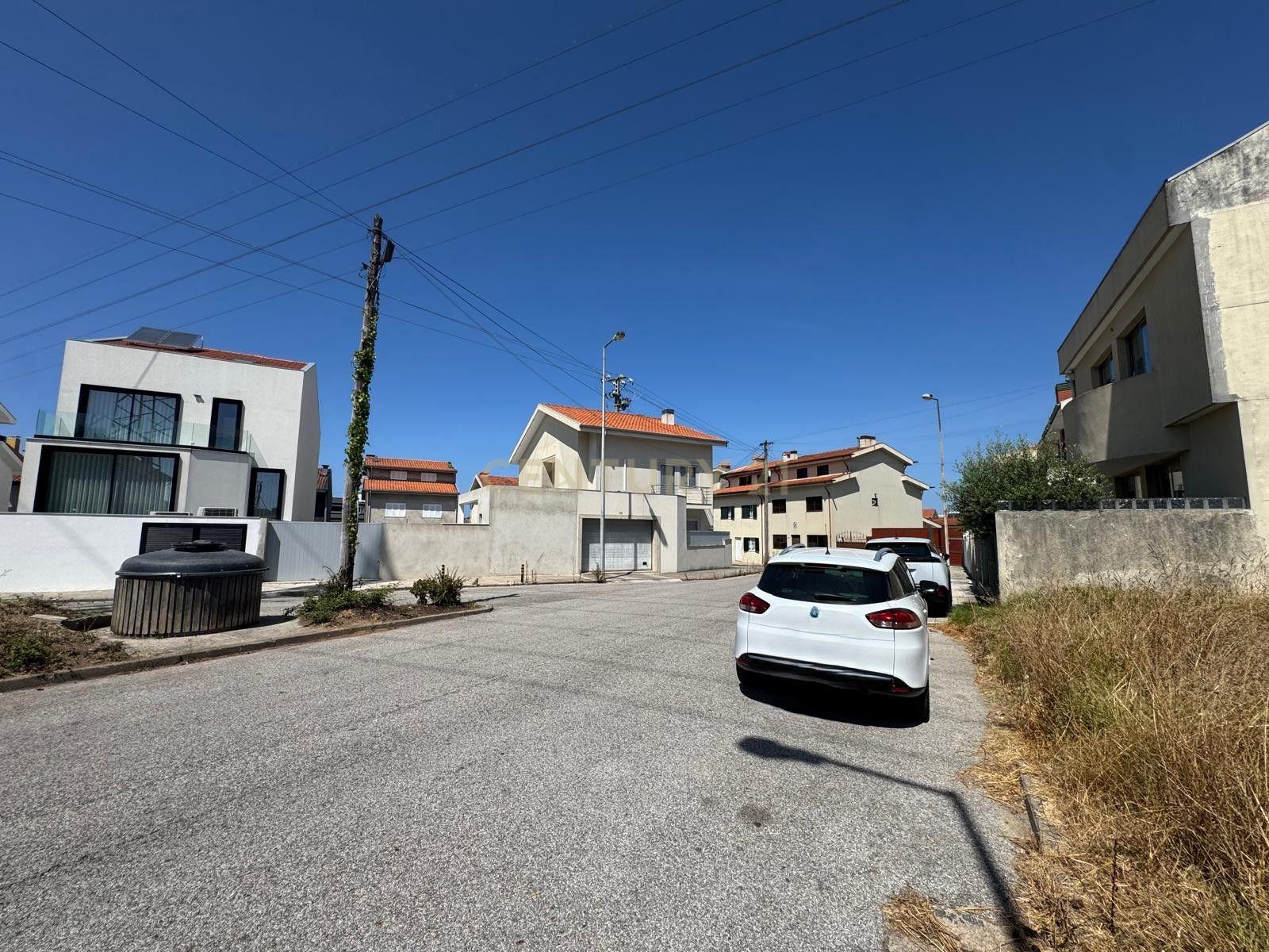 Fotografia 5 de TERRENO PARA CONSTRUÇÃO COM PROJETO APROVADO – LEÇA DO BALIO, MATOSINHOS