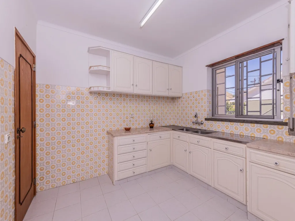 Moradia Isolada com Garagem Box para 2 Carros — Matarraque, S. Domingos de Rana - Image 43