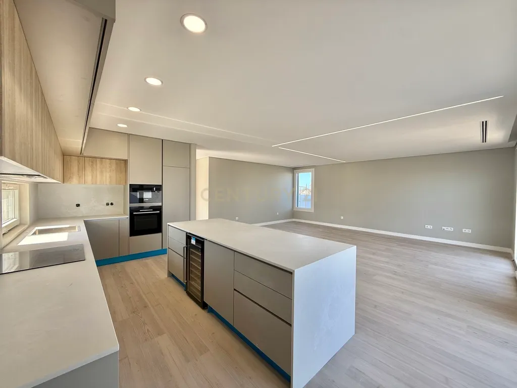 Moderna Moradia T3 em Azeitão, Setúbal - Em Construção - Image 9