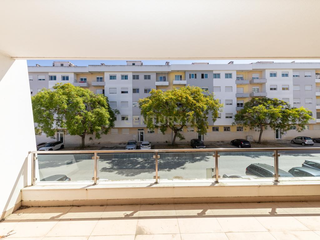 Apartamento T3 Com Box - Varandas Montijo - Image 13