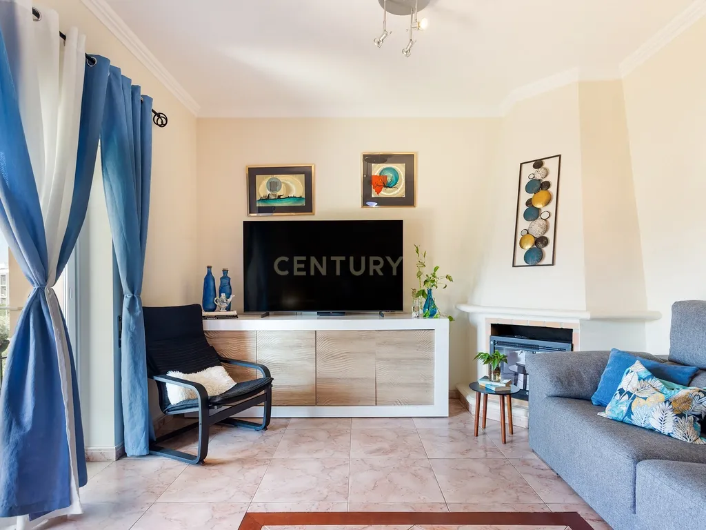 Apartamento T4 com 144m2 no Coração do Algarve - Almancil - Image 5