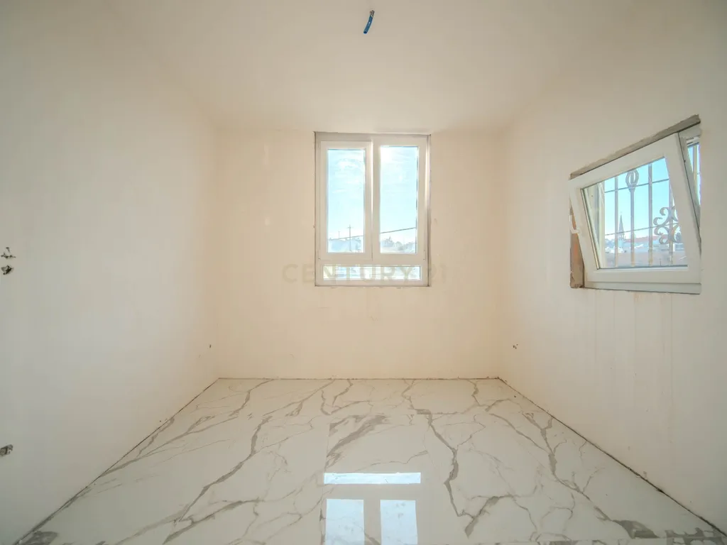 Moradia T3 com Espaço Comercial | São Pedro da Cova (Adega Azul) - Image 27